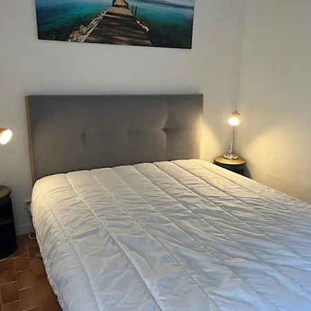 Apartment Central Avec Piscine Et Parking Au Cap D'agde - 5 Pers - Fr-1-749-62 *